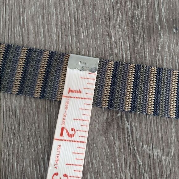 Orvis Nylon Adjustable Web Belt Tan Gray Striped Size 34 - Picture 6 of 6